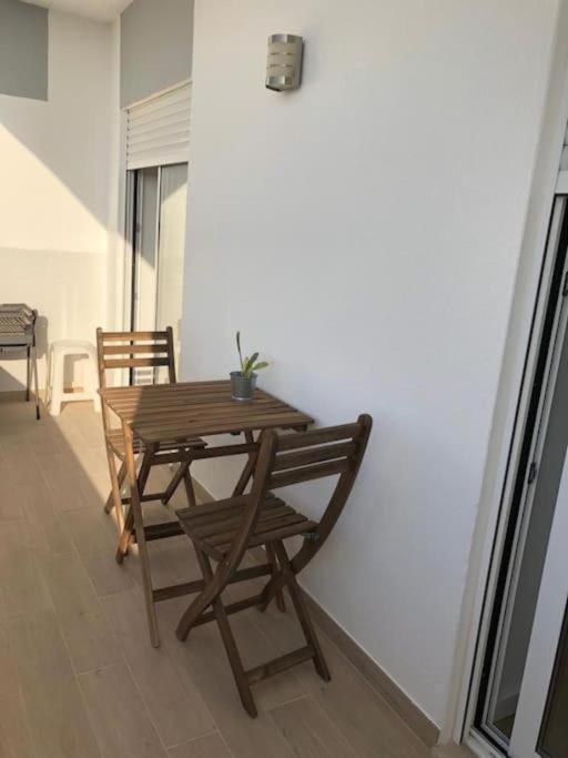 Apartamento T2 Montegordo Entrada มงติกอร์โด ภายนอก รูปภาพ